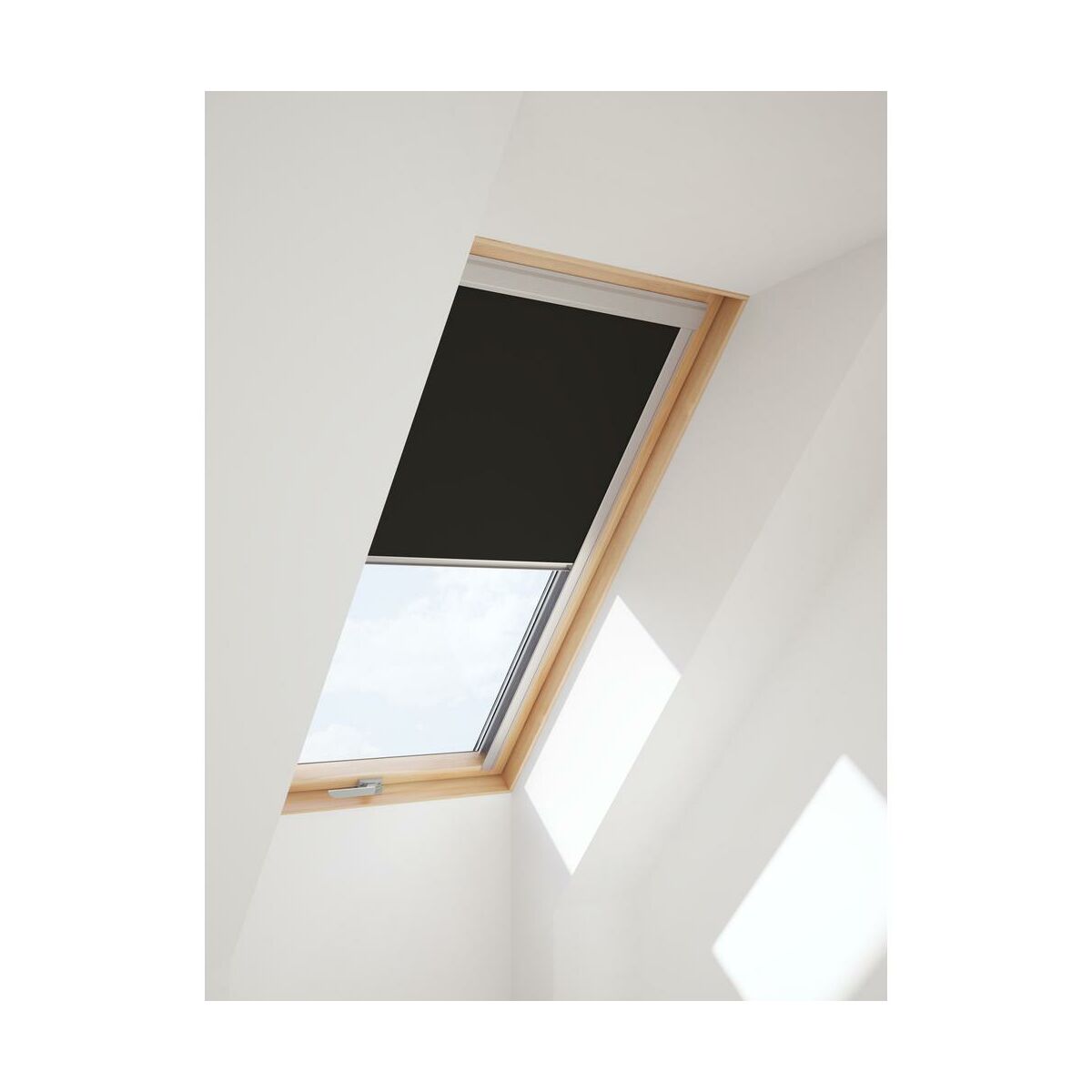 Roleta zaciemniająca do okna dachowego DUR M6A 4249 Czarna 78 x 118 cm Contrio