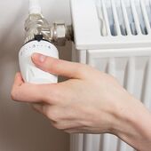 Zadbaj o temperaturę, wentylację, wilgotność i oczyszczanie powietrza w domu zimą