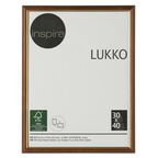 Ramka na zdjęcia Lukko 30 x 40 cm złoty orzech drewniana Inspire